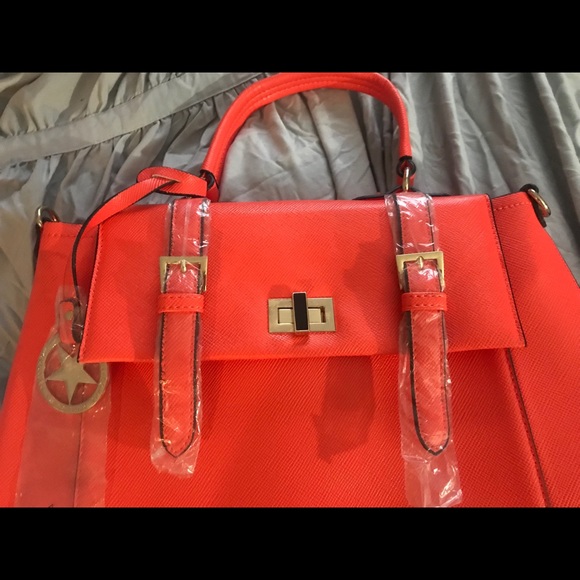 Handbag - Picture 3 of 3